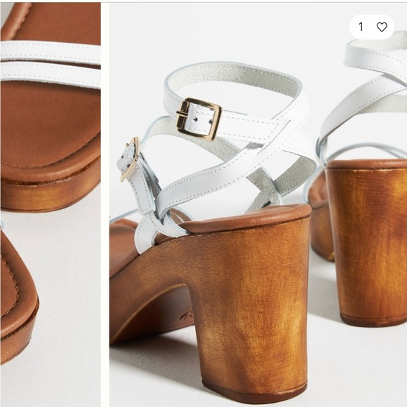 Seychelles Strappy Heeled Clog Sandals - Picture 2 of 4